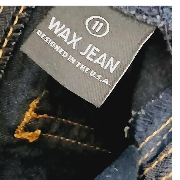 Womens Jeans with a Triple Snap by Wax Jean - Picture 5 of 6